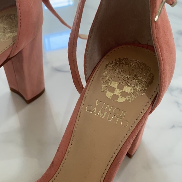 Vince Camuto Sandals - Picture 2 of 3